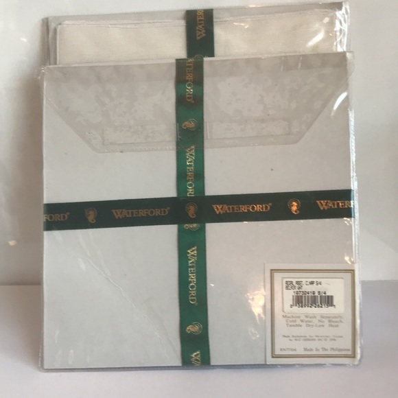 Waterford Linens - Picture 3 of 4